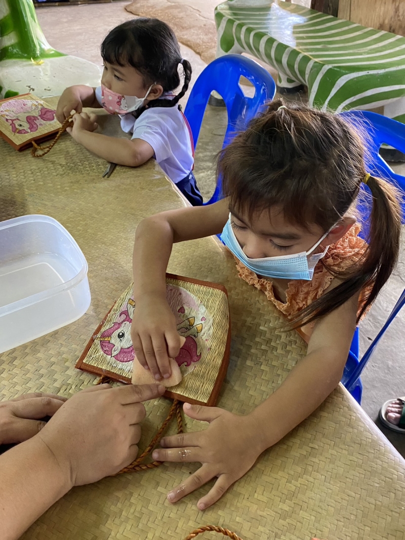 รูปแนบ