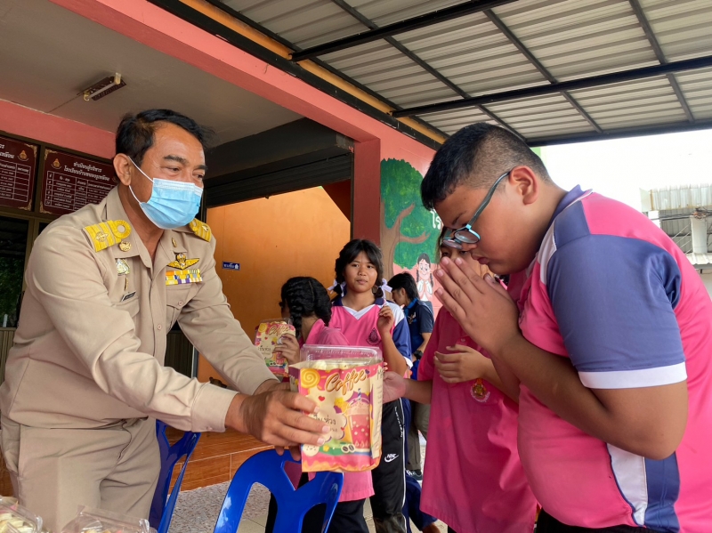 รูปแนบ